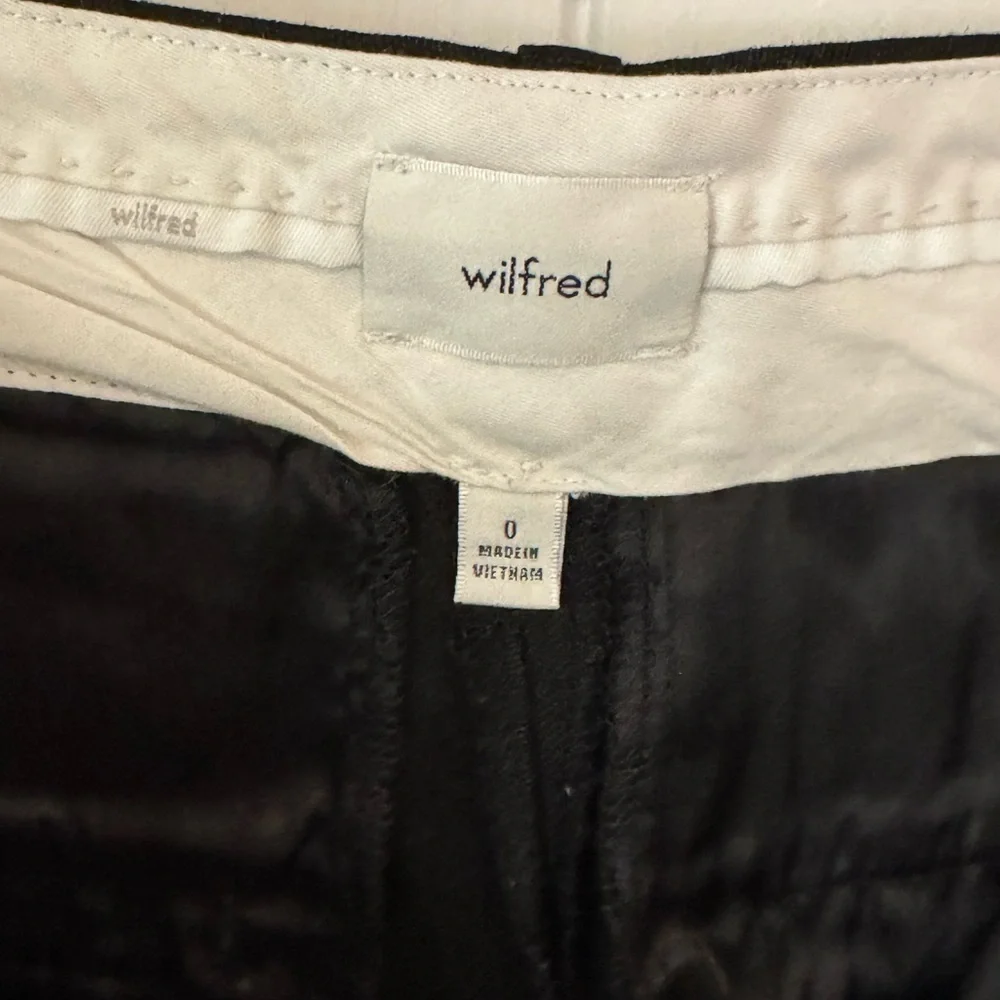 Wilfred  Elegant Black Linen Blend Pants